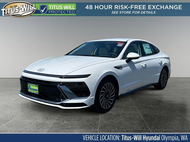 new 2025 Hyundai Sonata Hybrid car, priced at $29,999
