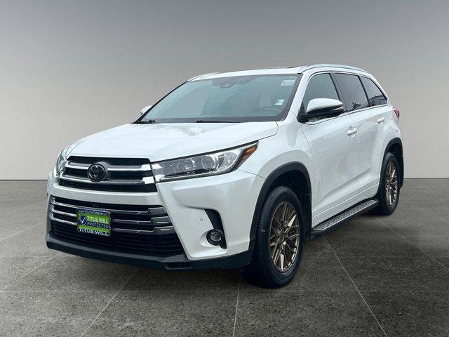 used 2019 Toyota Highlander car, priced at $27,860