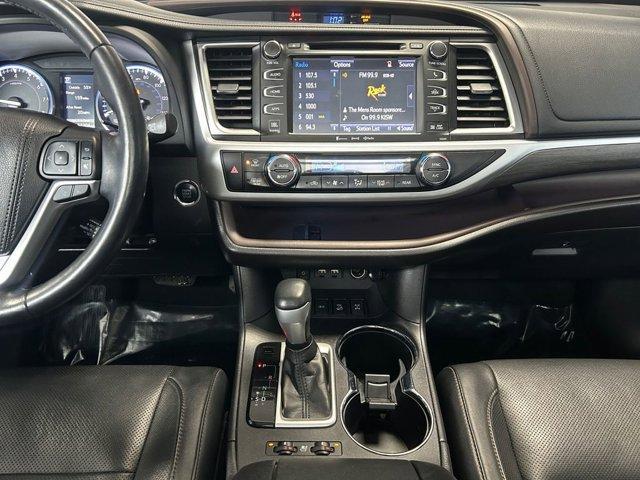 used 2019 Toyota Highlander car, priced at $27,860