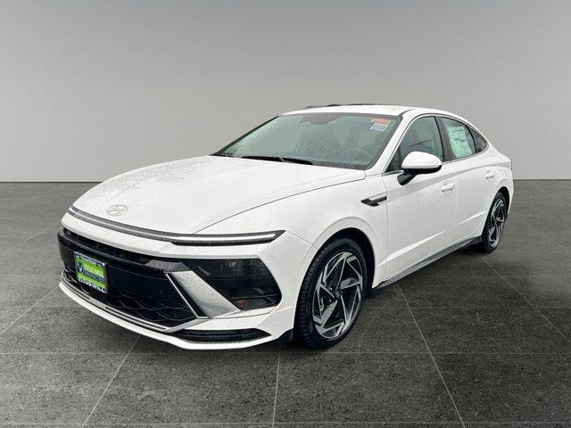 new 2026 Hyundai Sonata car, priced at $32,422