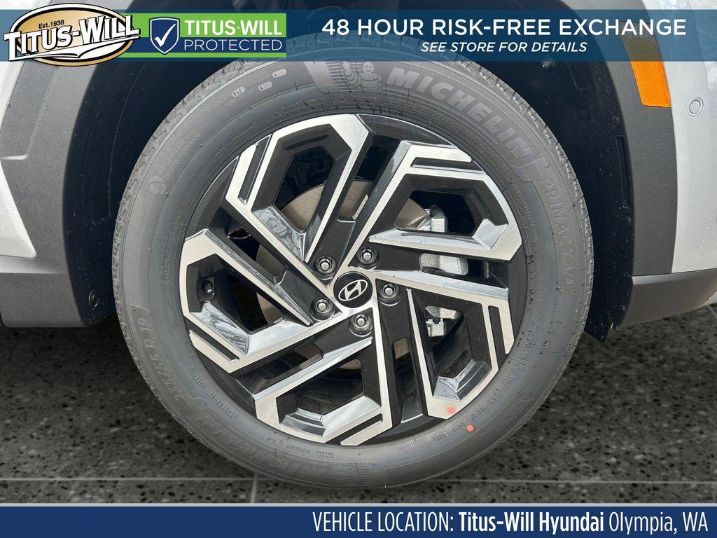 new 2026 Hyundai TUCSON Hybrid car, priced at $43,750