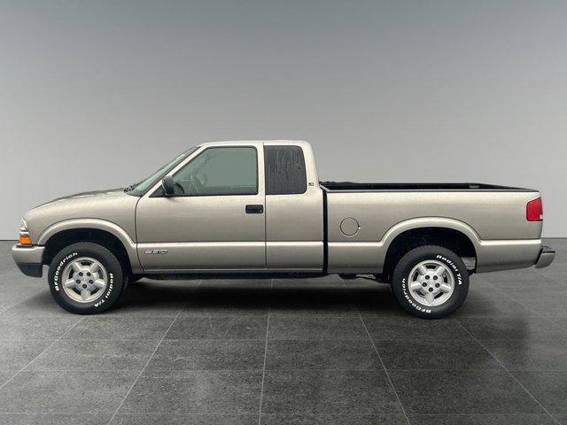 used 2003 Chevrolet S-10 car, priced at $9,999