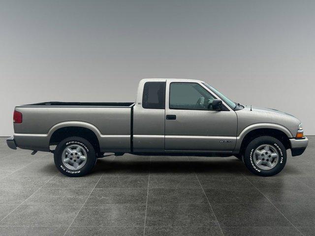 used 2003 Chevrolet S-10 car, priced at $9,999