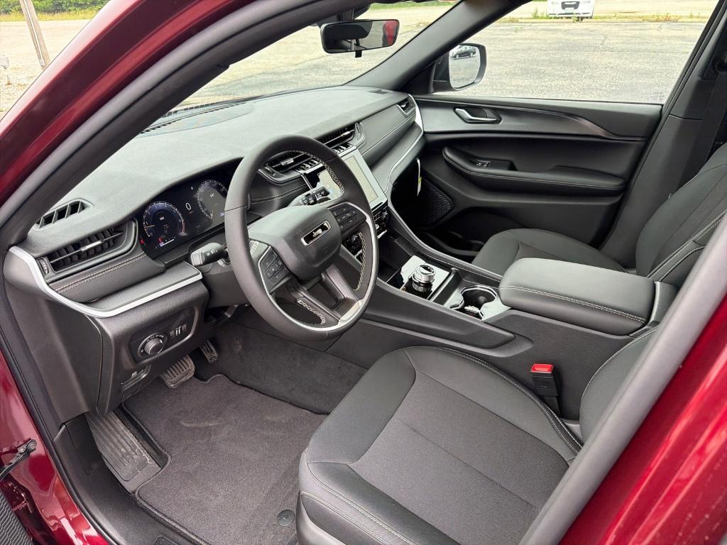 new 2026 Jeep Grand Cherokee L car, priced at $43,584