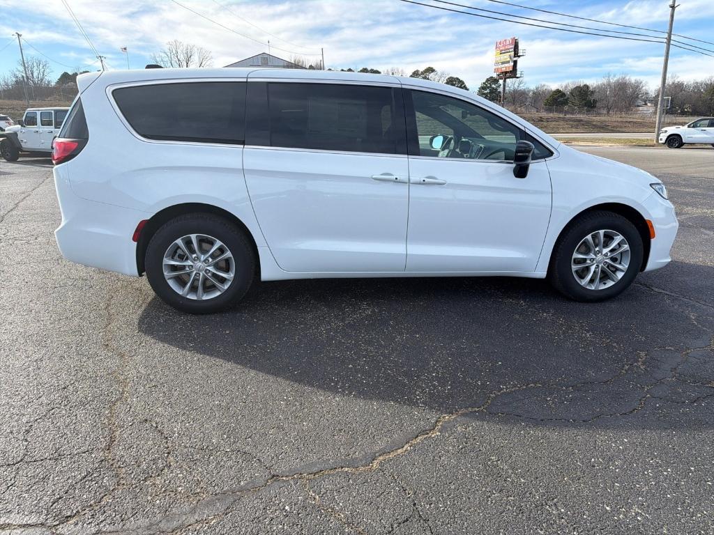 new 2026 Chrysler Pacifica car, priced at $48,733