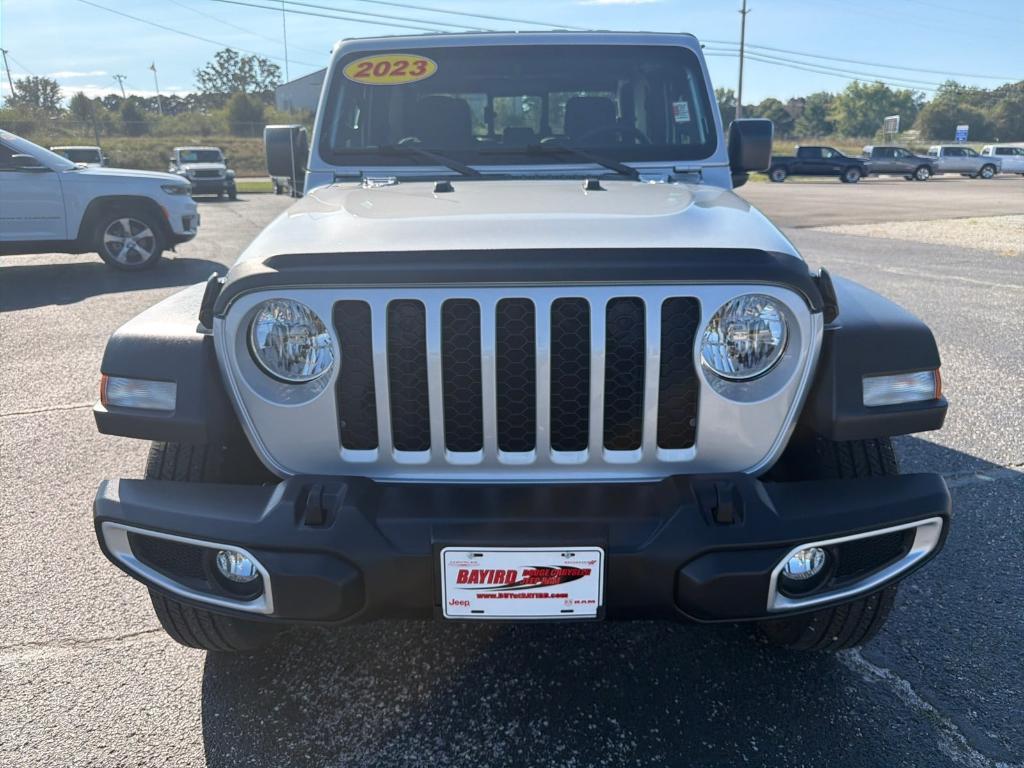 used 2023 Jeep Gladiator car, priced at $34,646