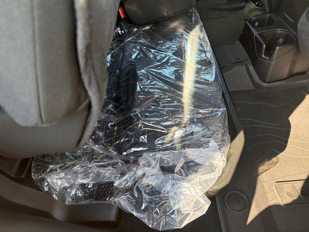 used 2023 Jeep Gladiator car, priced at $33,171