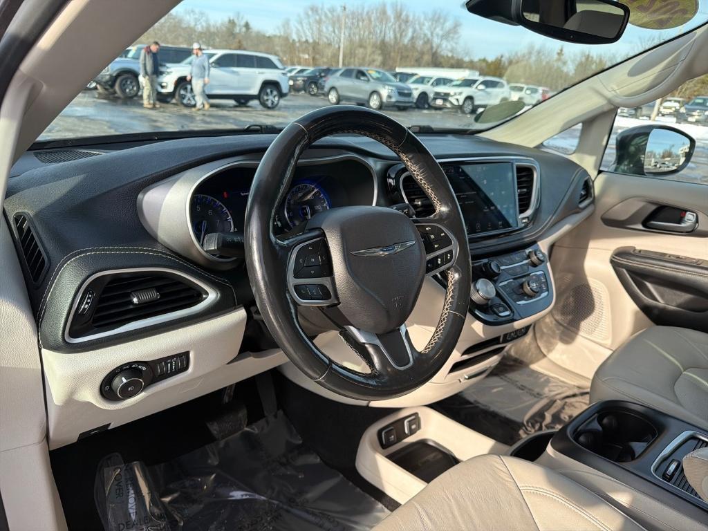 used 2021 Chrysler Pacifica car, priced at $24,800
