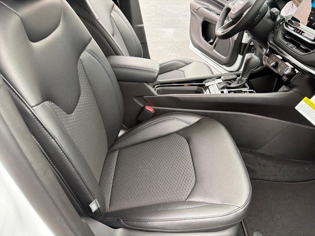 new 2026 Jeep Compass car, priced at $32,433