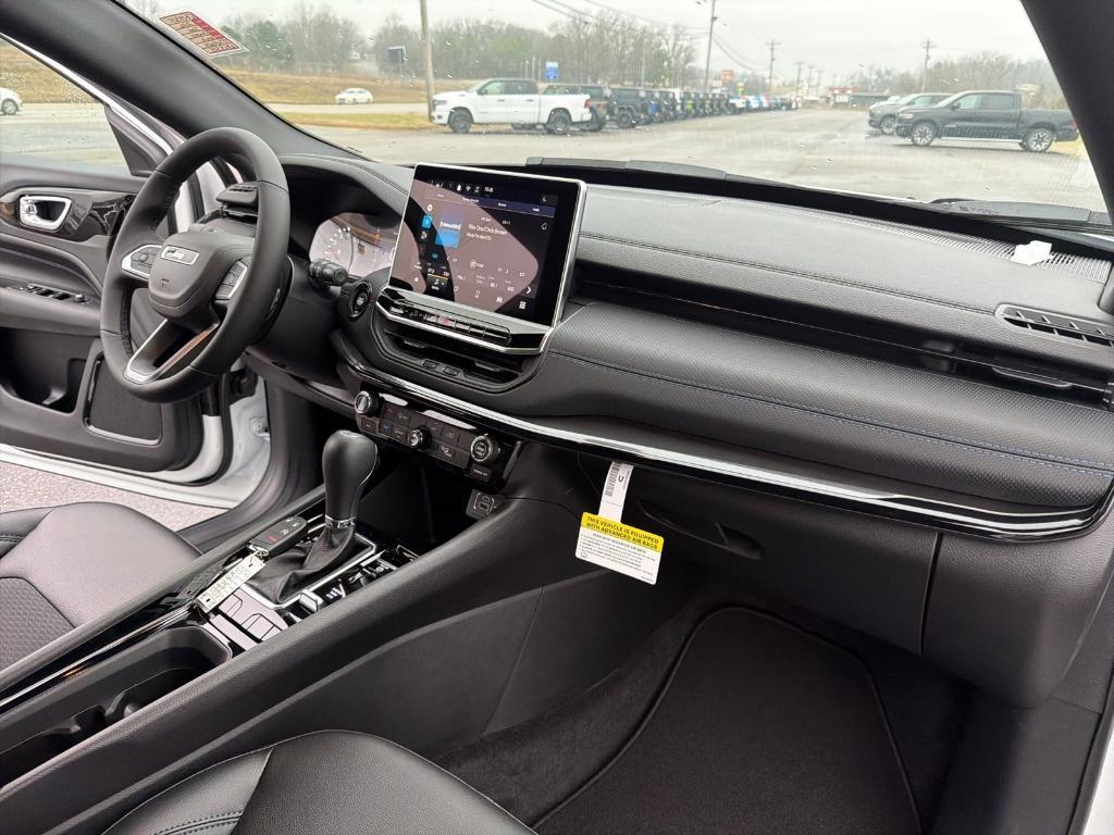 new 2026 Jeep Compass car, priced at $32,433