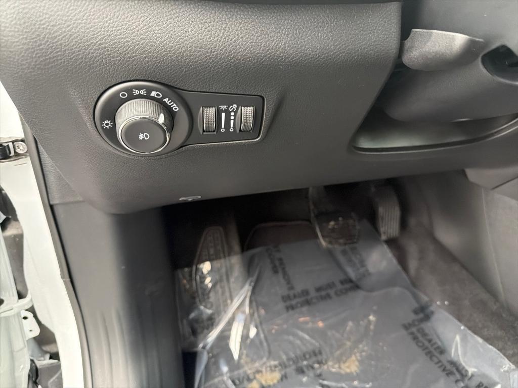 new 2026 Jeep Compass car, priced at $32,433