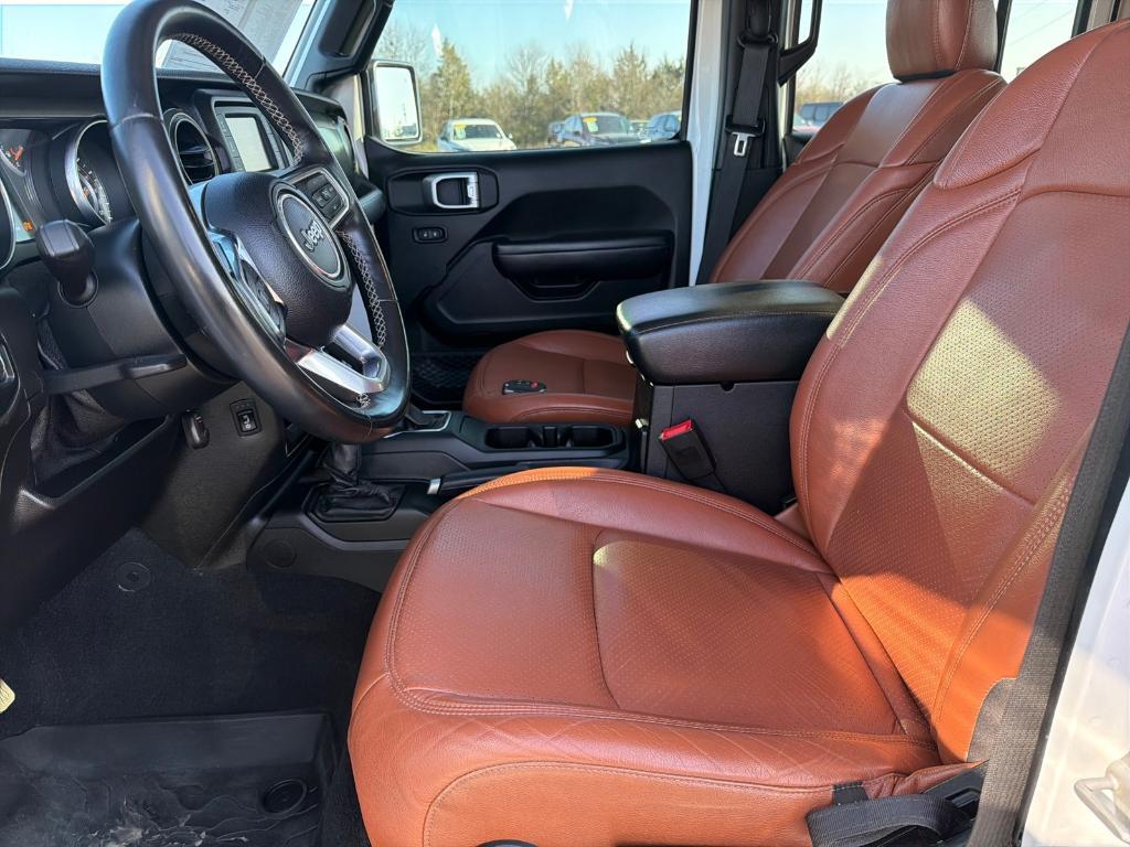 used 2020 Jeep Gladiator car, priced at $28,282