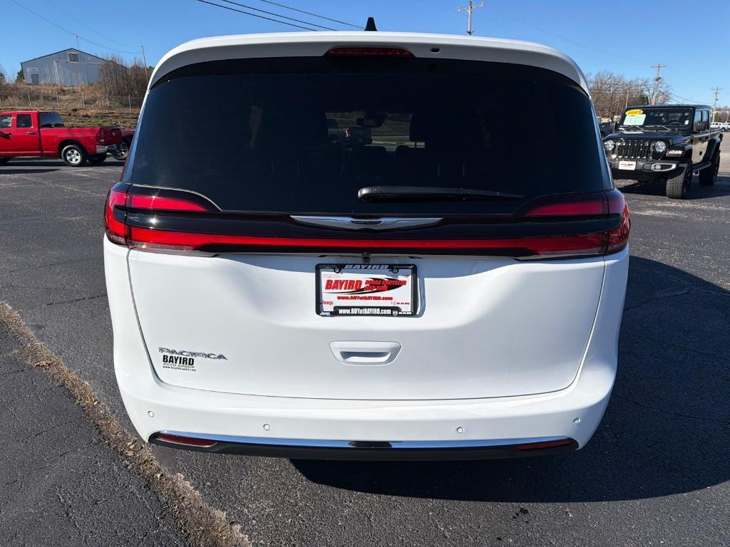new 2026 Chrysler Pacifica car, priced at $47,583