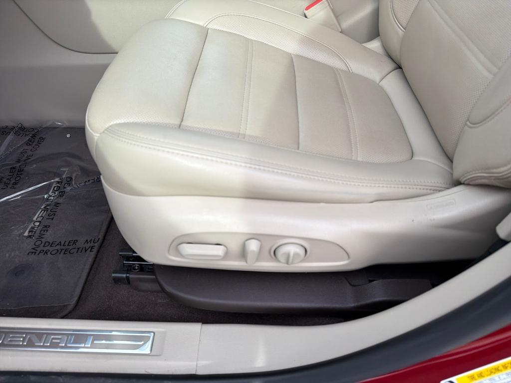 used 2019 GMC Acadia car, priced at $26,119