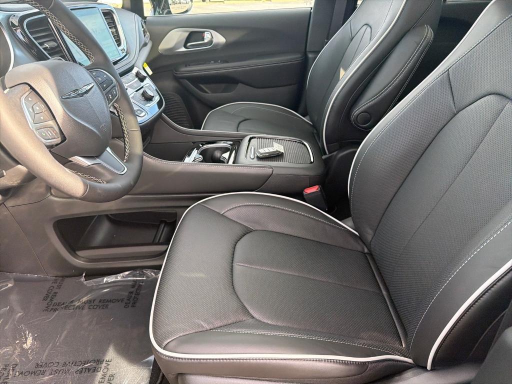 new 2026 Chrysler Pacifica car, priced at $52,043