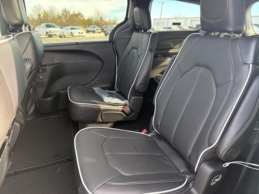 new 2026 Chrysler Pacifica car, priced at $50,985