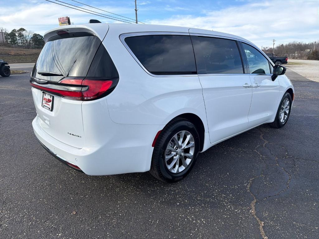 new 2026 Chrysler Pacifica car, priced at $52,043
