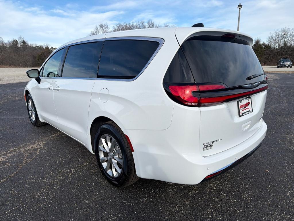 new 2026 Chrysler Pacifica car, priced at $52,043