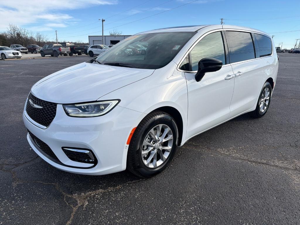 new 2026 Chrysler Pacifica car, priced at $52,043
