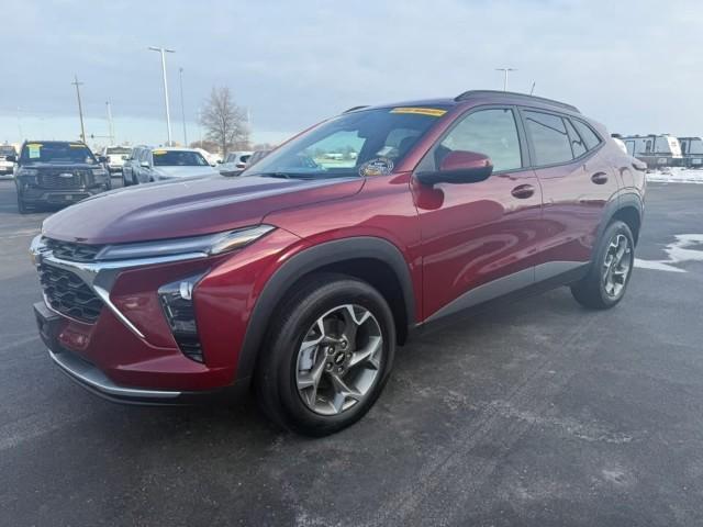 used 2025 Chevrolet Trax car, priced at $22,880