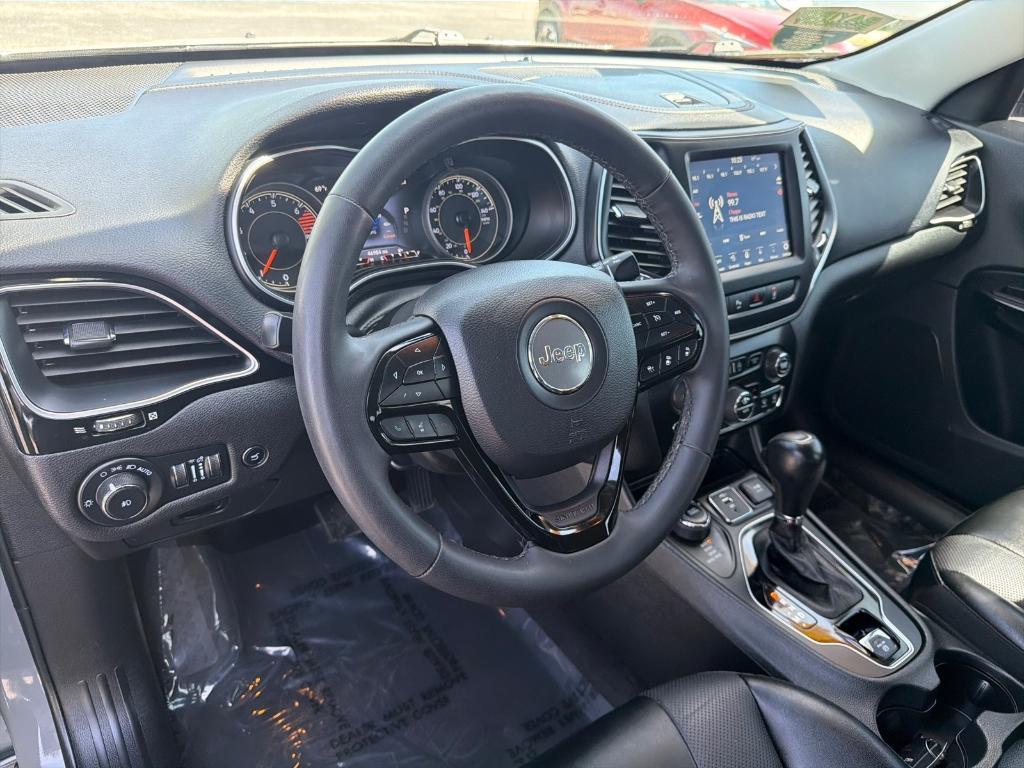 used 2023 Jeep Cherokee car, priced at $26,013