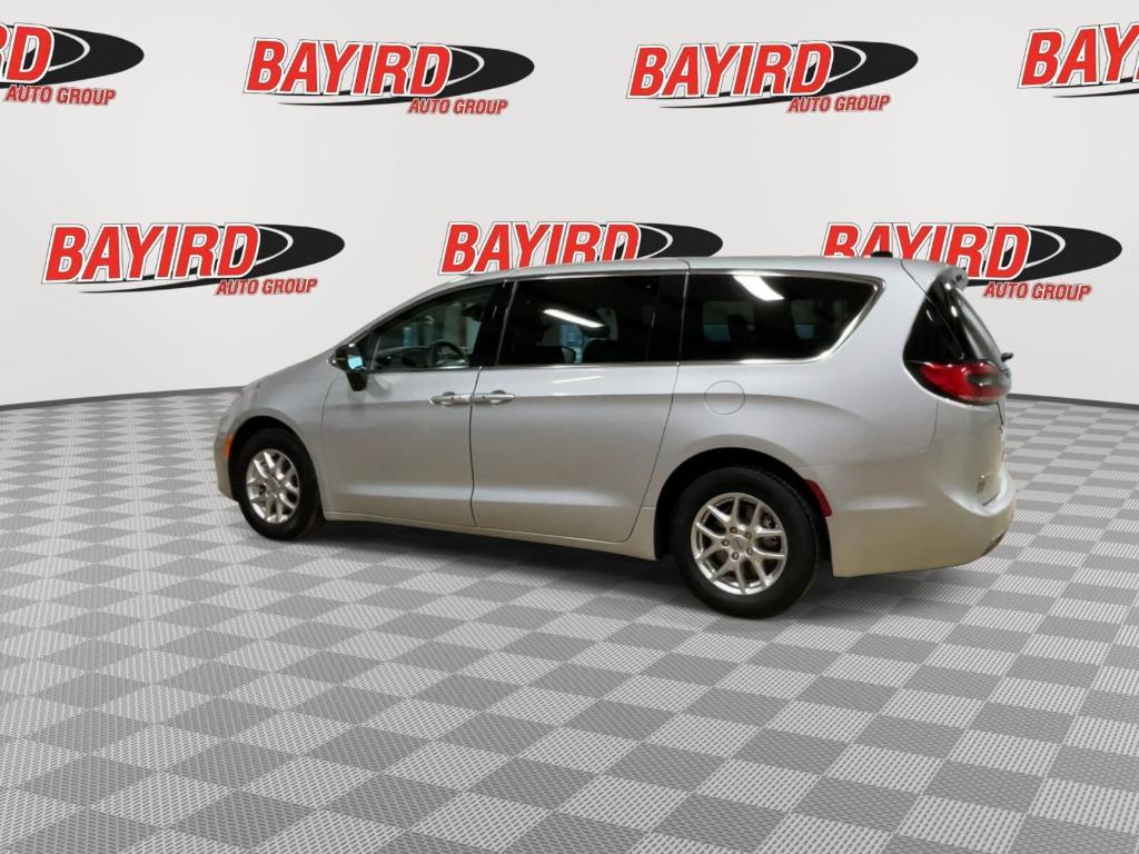 used 2024 Chrysler Pacifica car, priced at $25,797