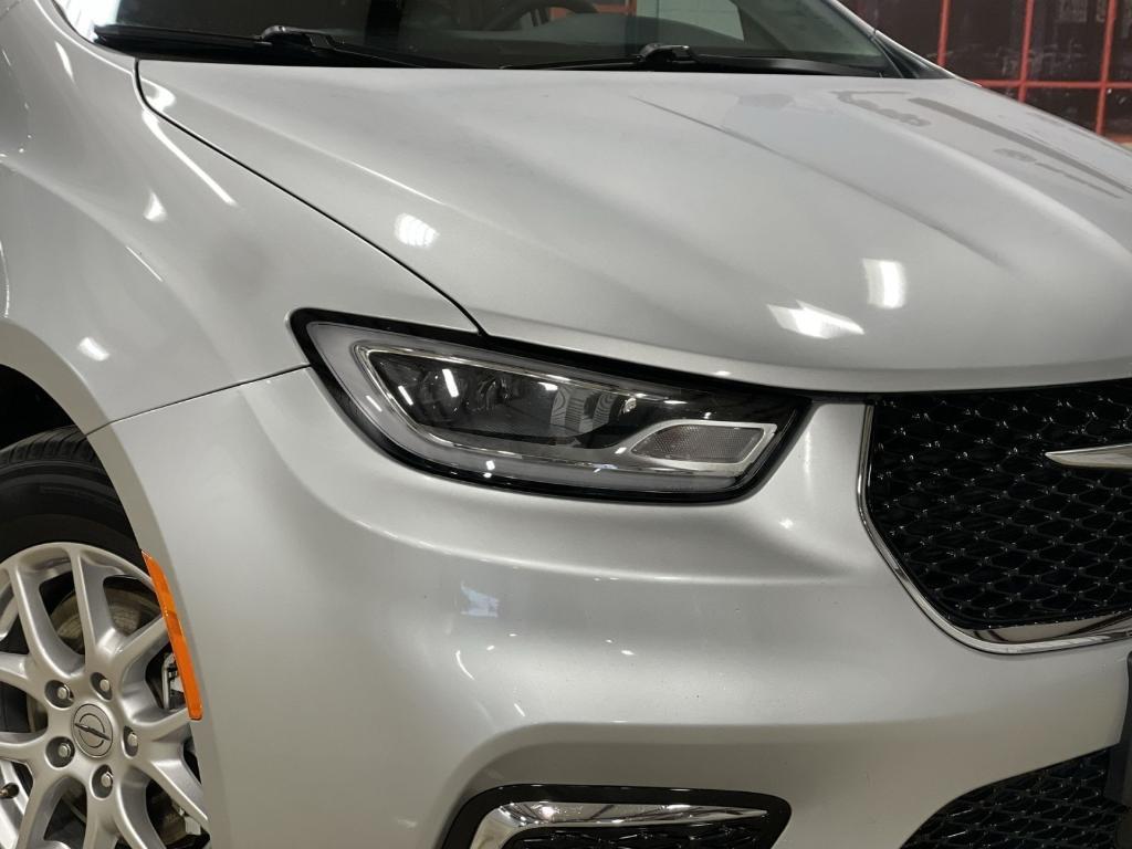 used 2024 Chrysler Pacifica car, priced at $25,797