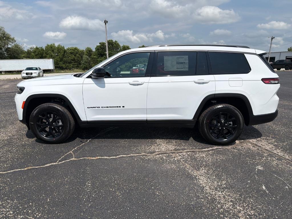 new 2026 Jeep Grand Cherokee L car, priced at $46,581
