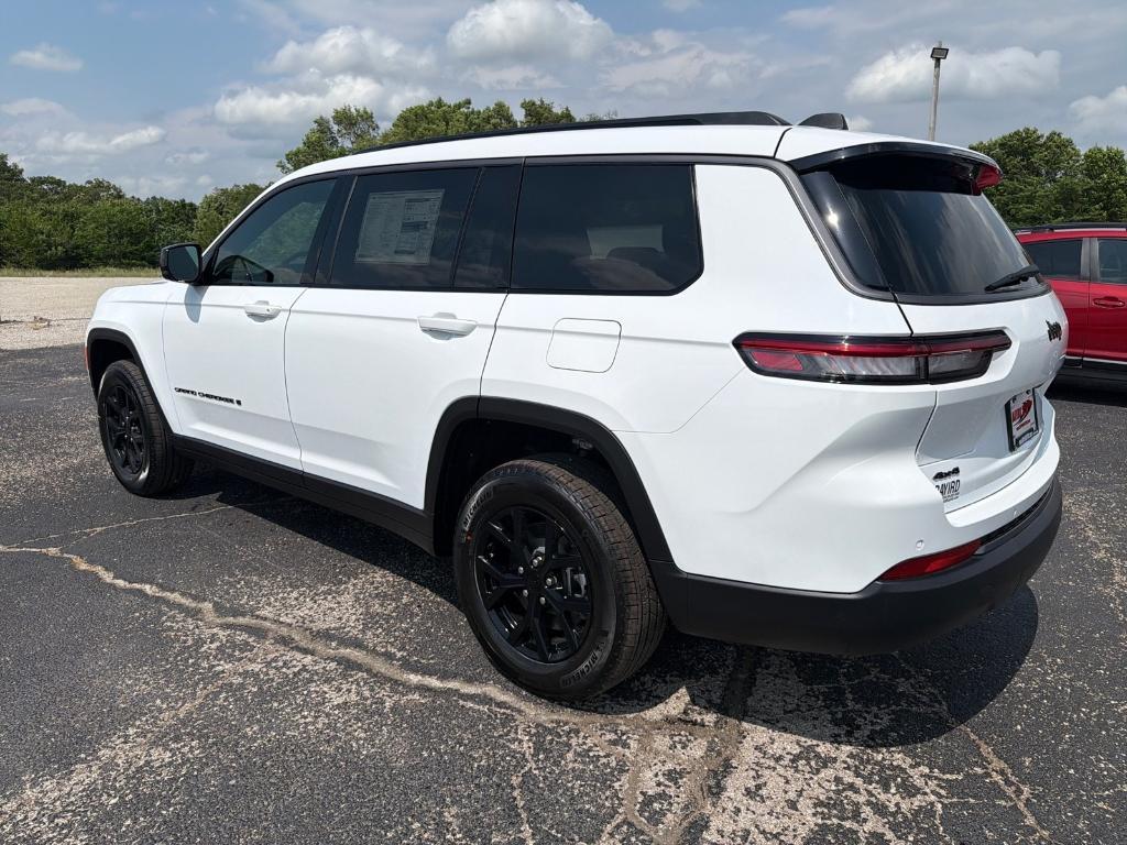 new 2026 Jeep Grand Cherokee L car, priced at $46,581