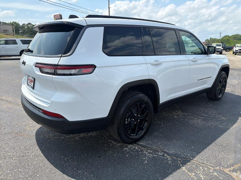 new 2026 Jeep Grand Cherokee L car, priced at $46,581