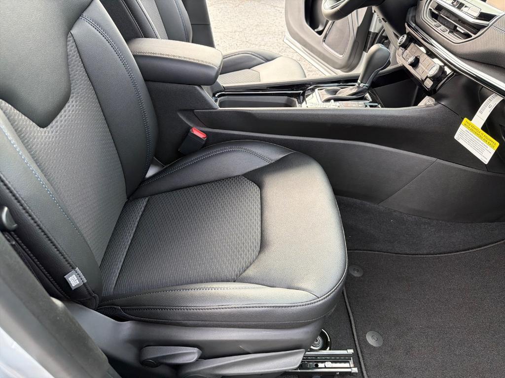 new 2026 Jeep Compass car, priced at $33,645