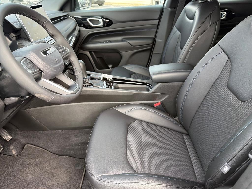 new 2026 Jeep Compass car, priced at $33,645