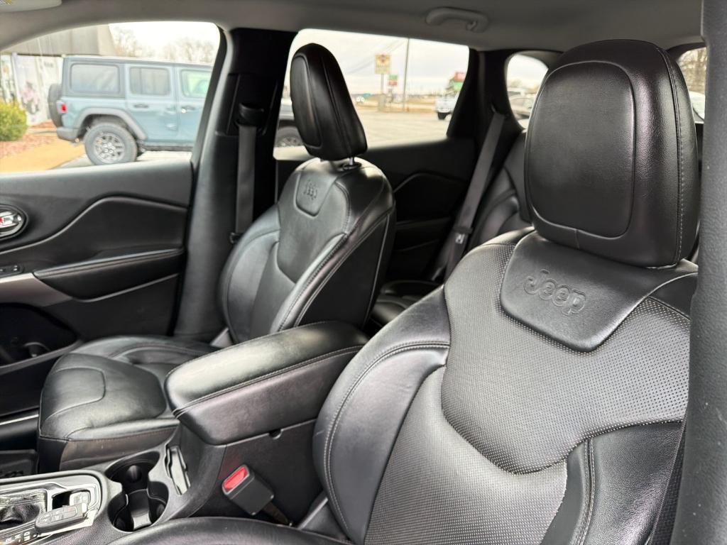 used 2020 Jeep Cherokee car, priced at $19,150