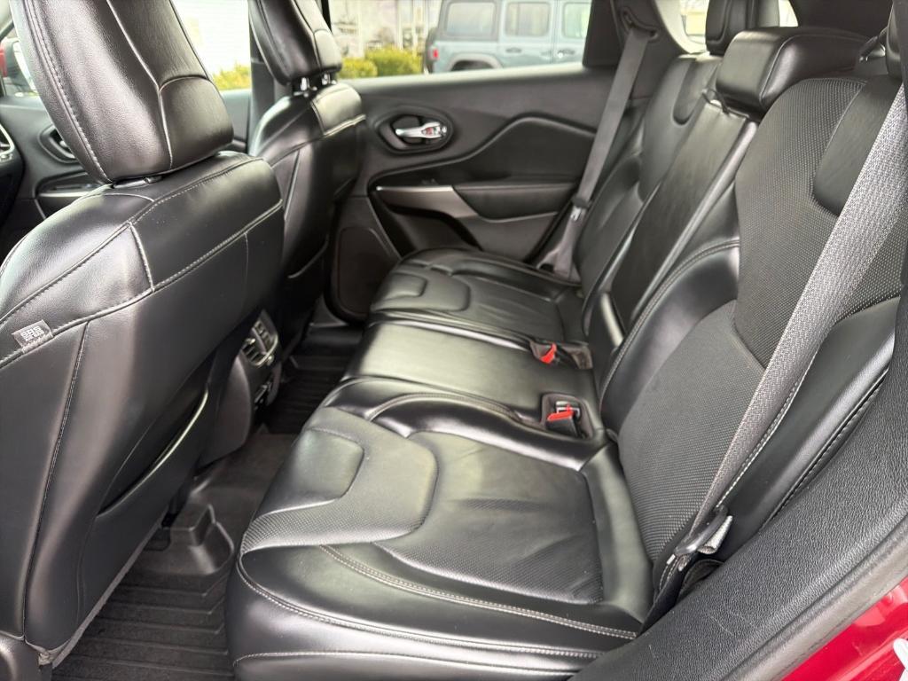 used 2020 Jeep Cherokee car, priced at $19,150