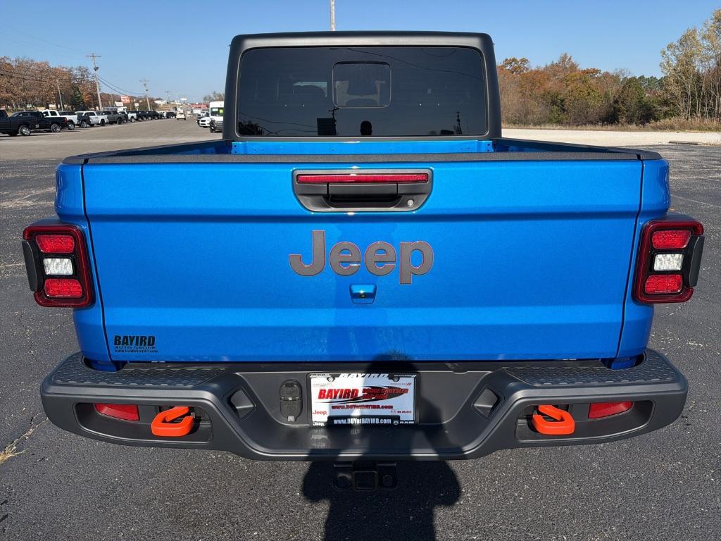 new 2026 Jeep Gladiator car, priced at $55,590