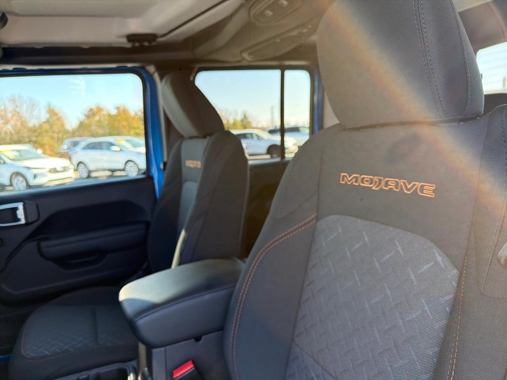 new 2026 Jeep Gladiator car, priced at $55,590