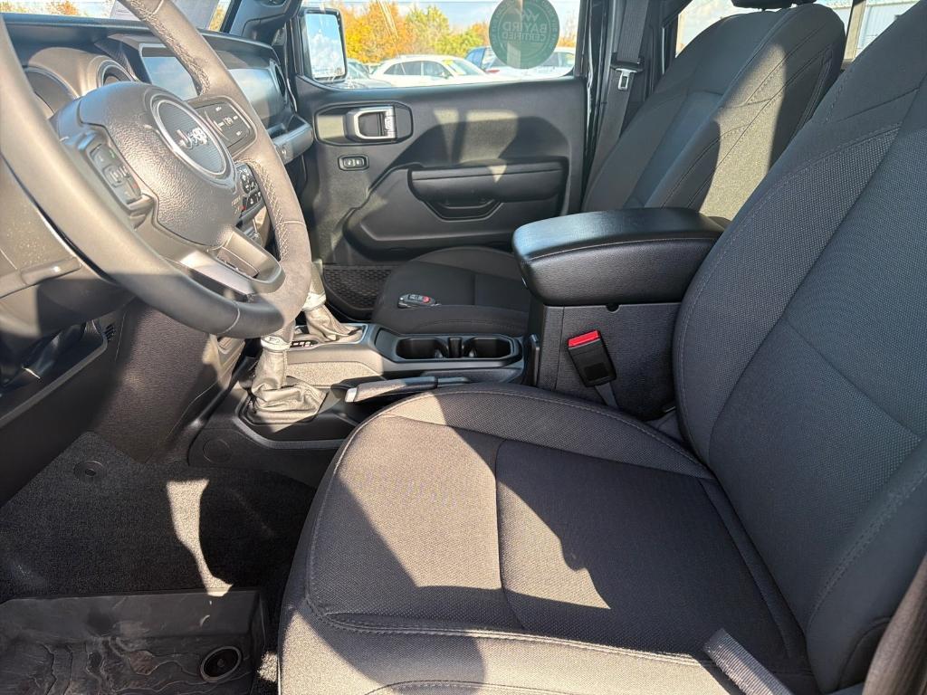 used 2023 Jeep Gladiator car, priced at $38,070