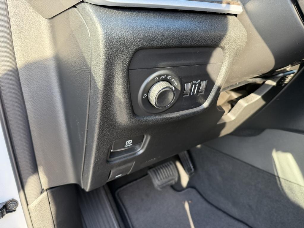new 2026 Jeep Grand Cherokee car, priced at $47,130