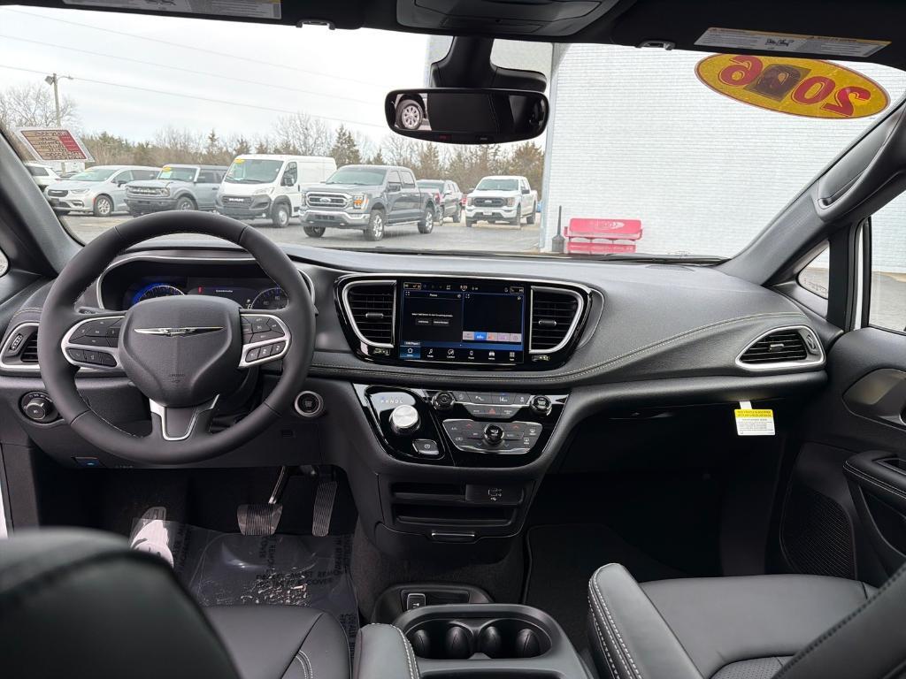 new 2026 Chrysler Pacifica car, priced at $48,733