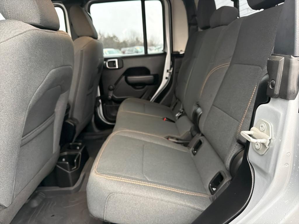 used 2024 Jeep Gladiator car, priced at $37,265