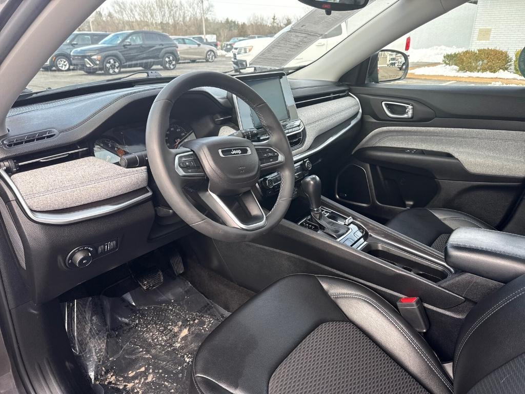 used 2022 Jeep Compass car, priced at $20,906