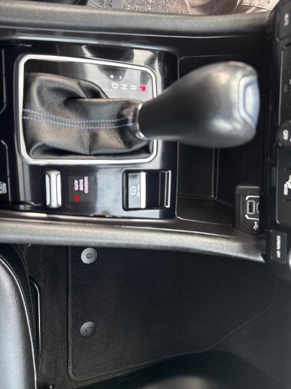 used 2022 Jeep Compass car, priced at $20,906