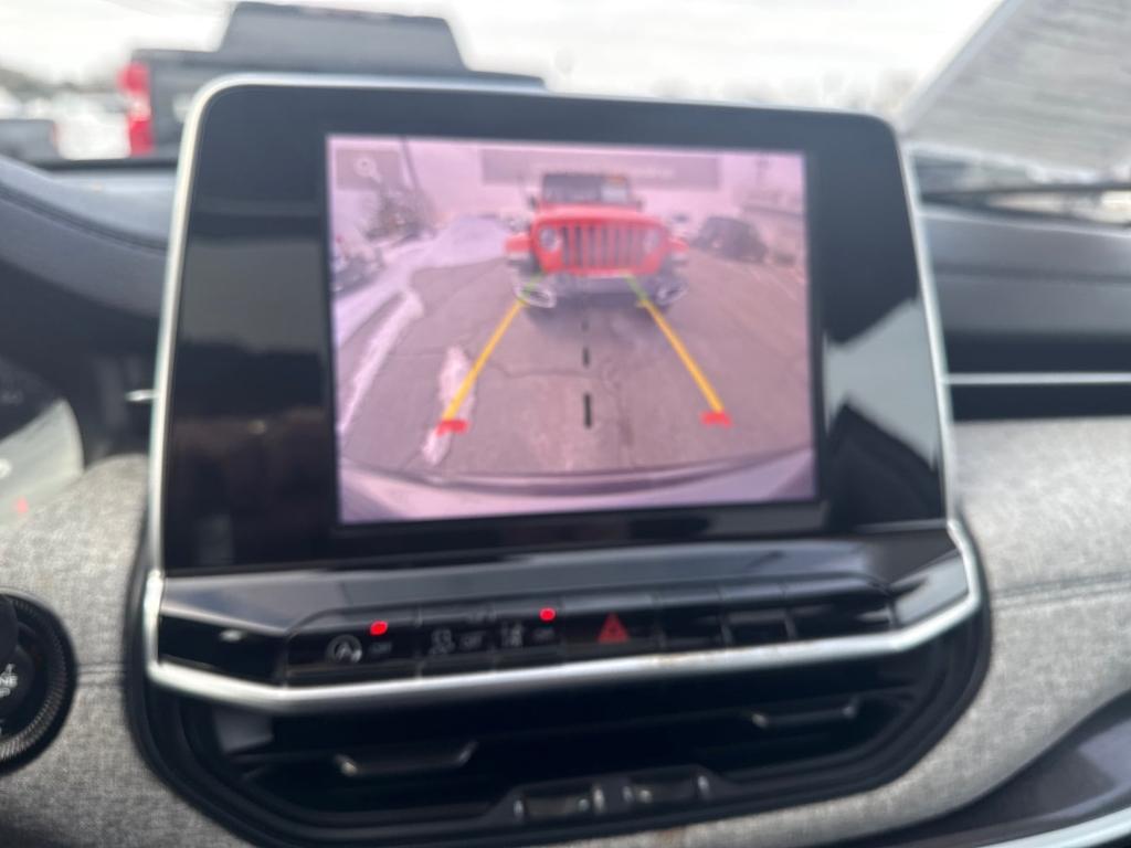 used 2022 Jeep Compass car, priced at $20,906