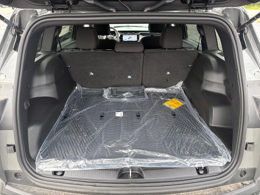 new 2026 Jeep Cherokee car, priced at $41,001