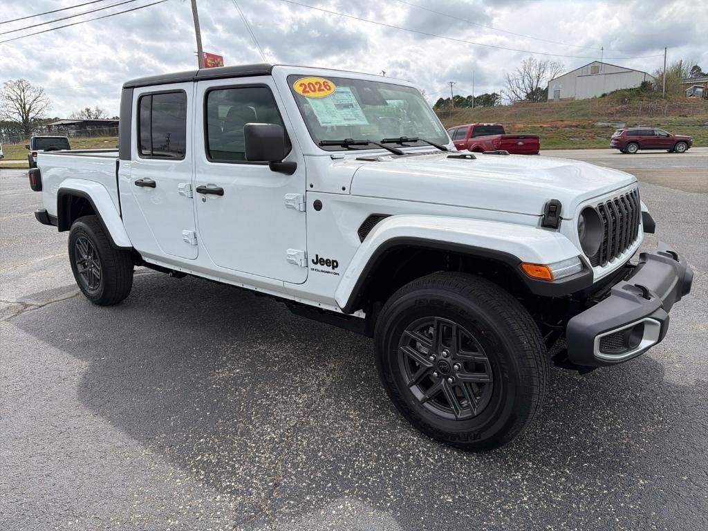 new 2026 Jeep Gladiator car, priced at $47,798
