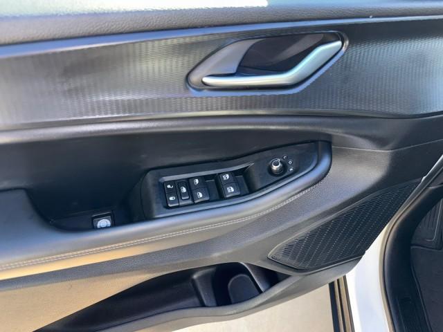 used 2023 Jeep Grand Cherokee L car, priced at $28,359