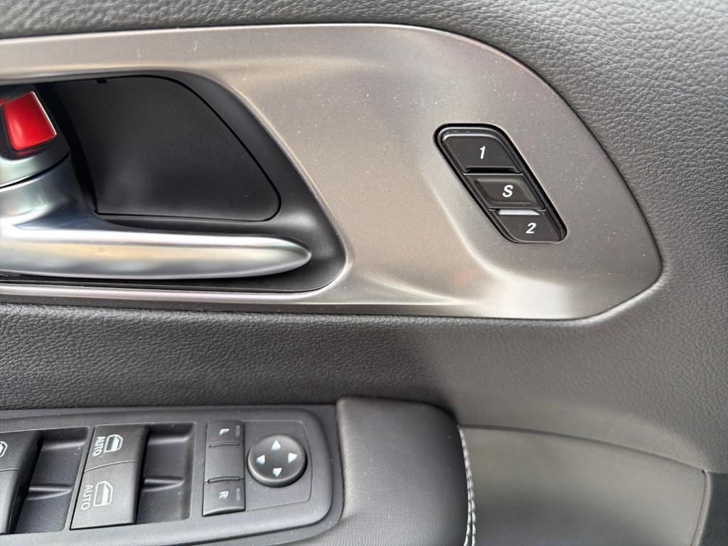 new 2026 Chrysler Pacifica car, priced at $44,977