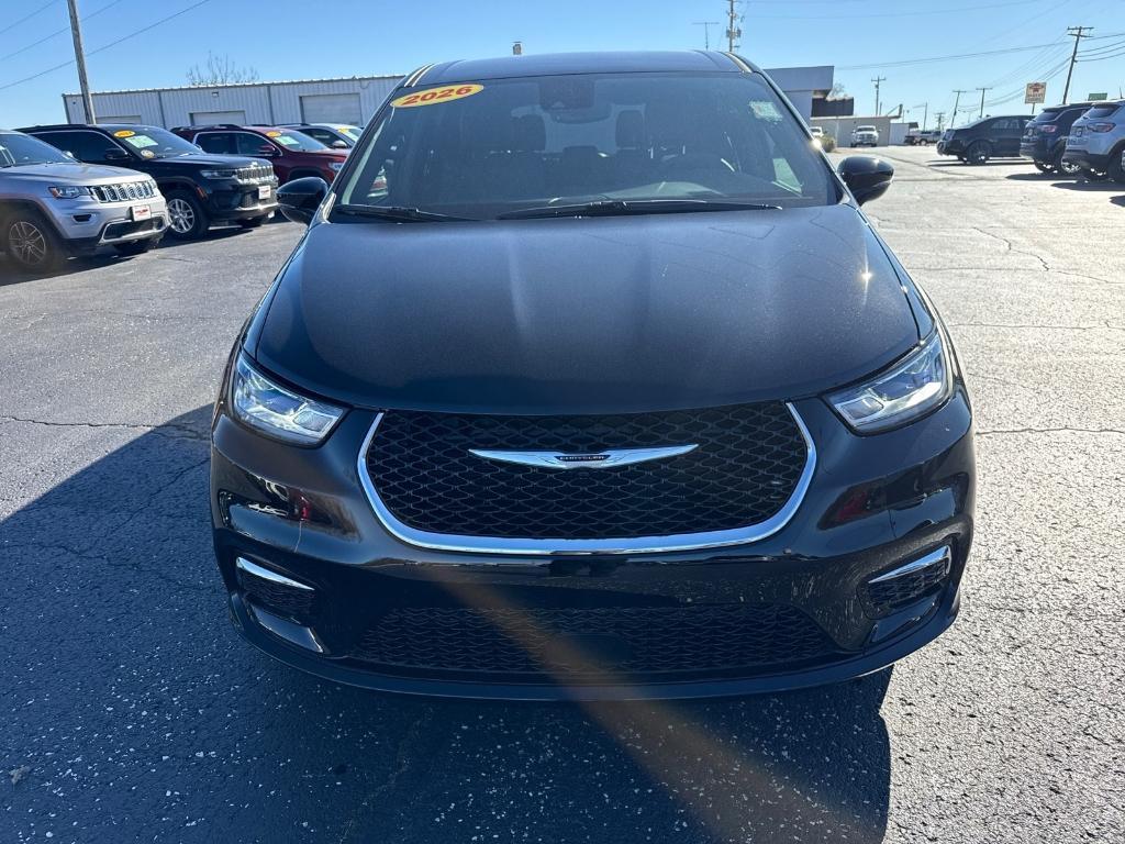 new 2026 Chrysler Pacifica car, priced at $44,977