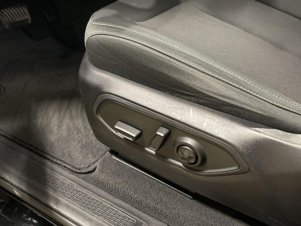 used 2023 Jeep Grand Cherokee L car, priced at $26,491