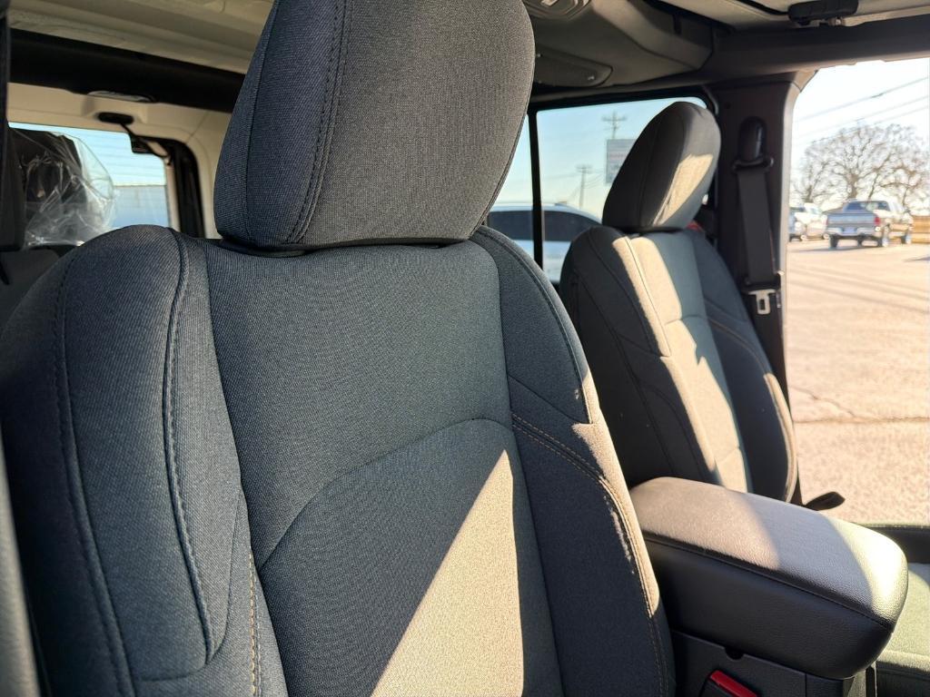 new 2026 Jeep Wrangler car, priced at $46,853